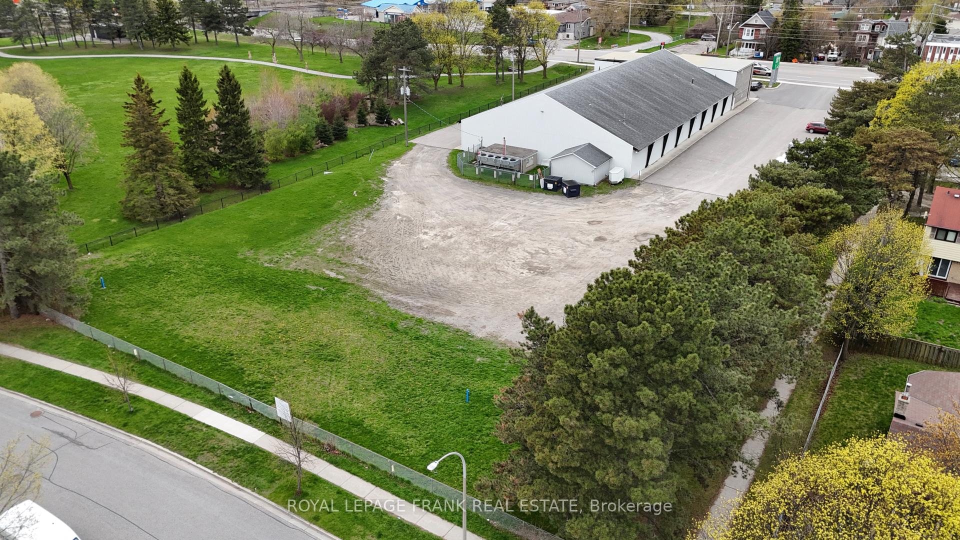 Photo 5 of 0-4 Bradley Drive, Whitby, Pringle Creek — HOMEH