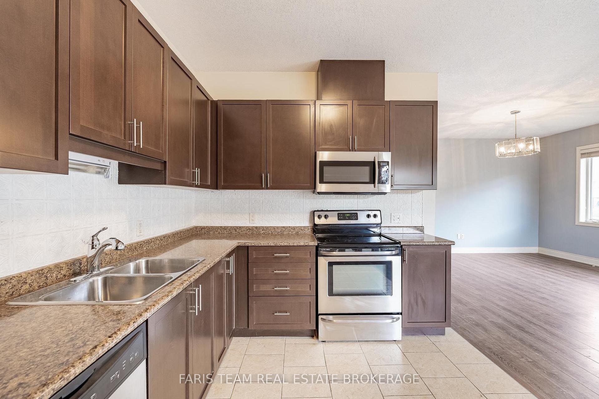 Photo 6 of 3118 Emperor Drive, Orillia — HOMEH