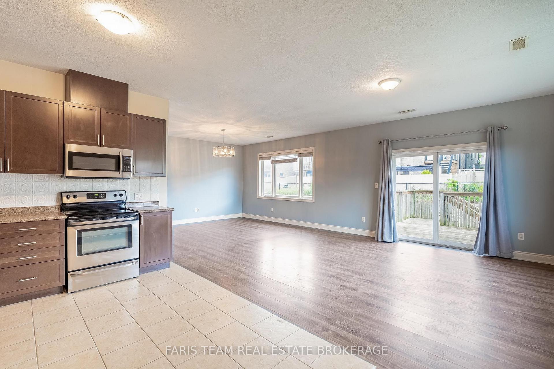 Photo 11 of 3118 Emperor Drive, Orillia — HOMEH