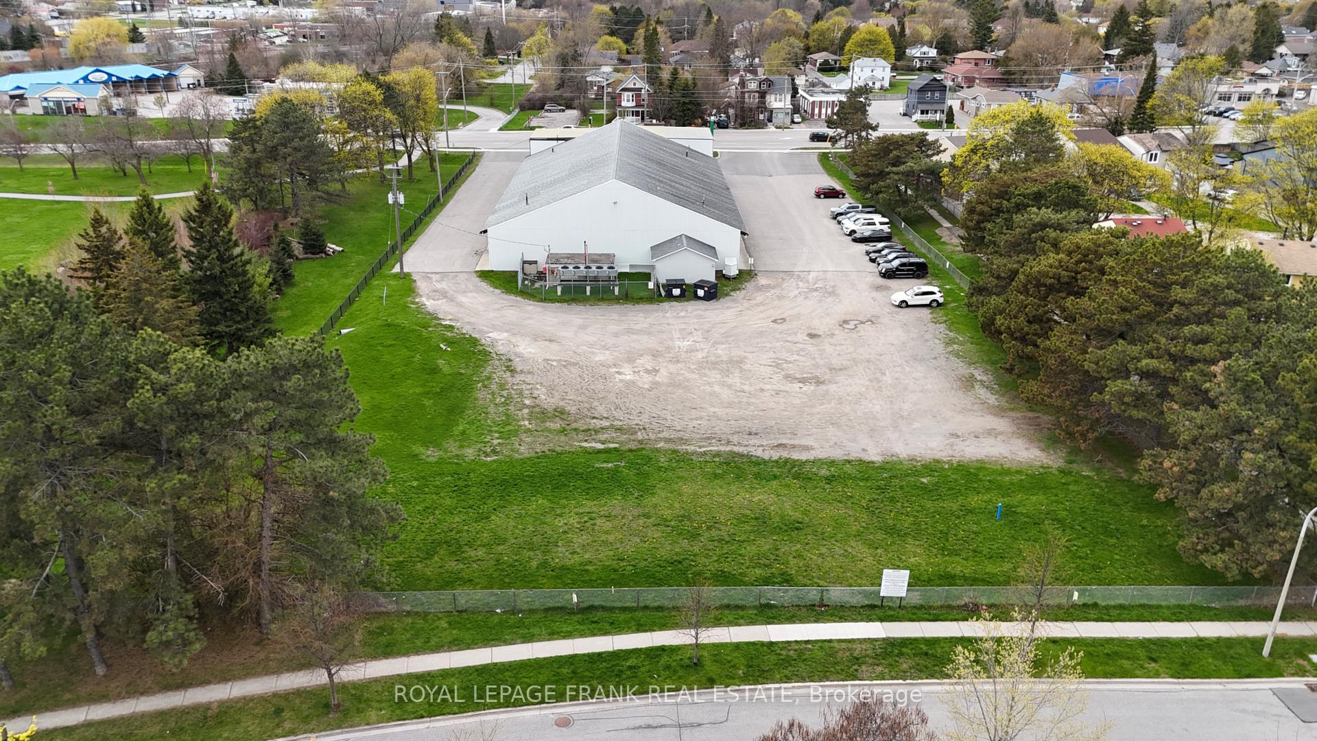 Photo 4 of 0-5 Bradley Drive, Whitby, Pringle Creek — HOMEH