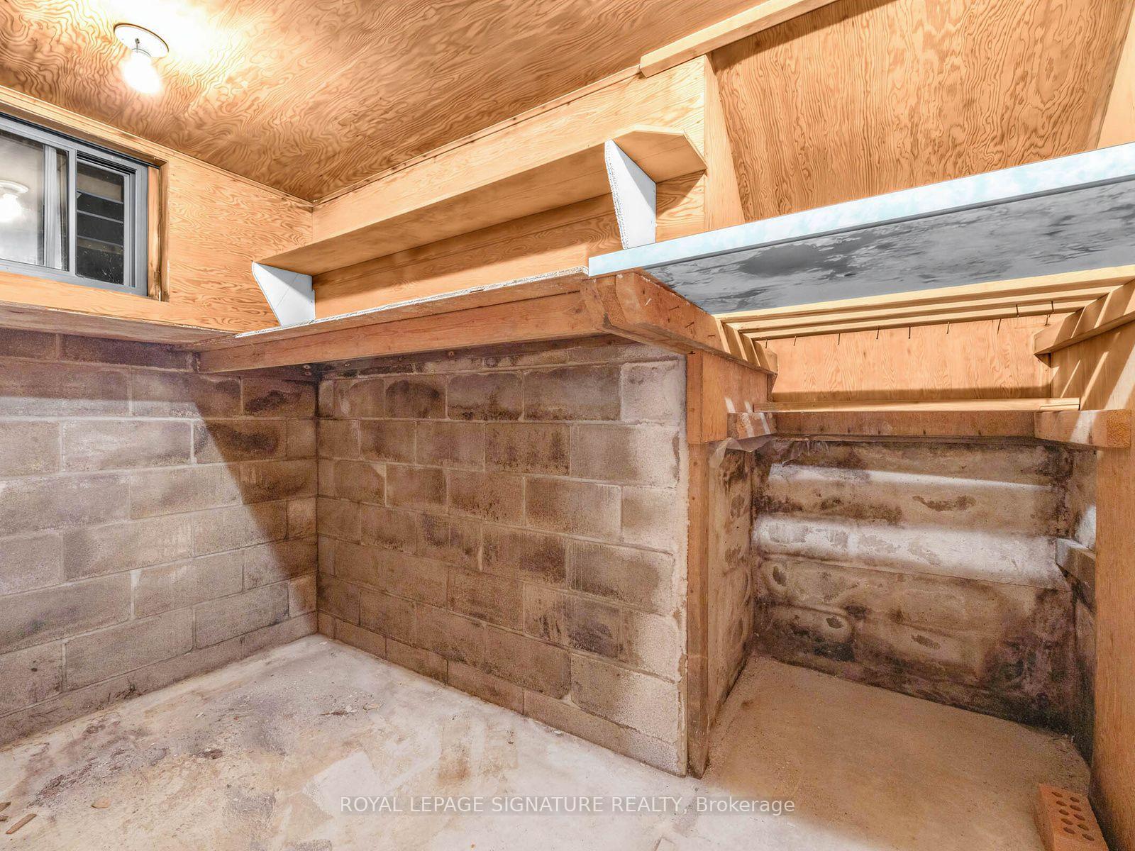 Photo 35 of 39 Buxton Road, North York, Downsview-Roding-CFB — HOMEH