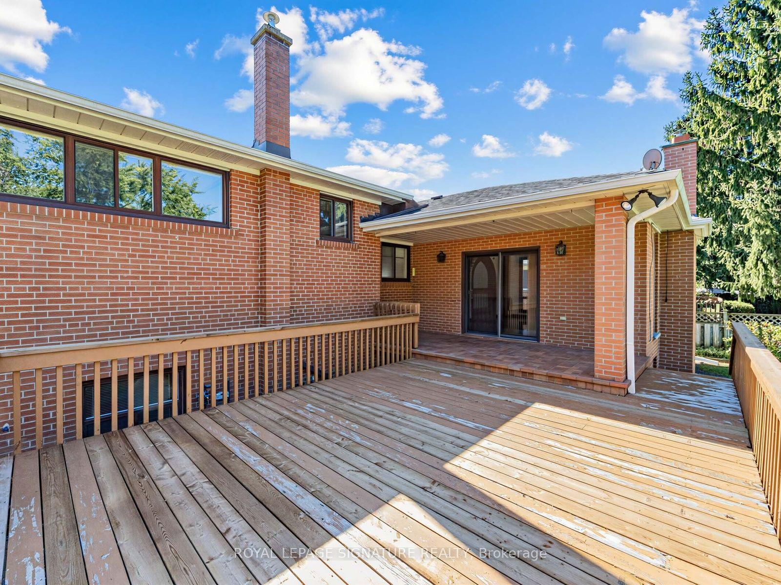 Photo 37 of 39 Buxton Road, North York, Downsview-Roding-CFB — HOMEH