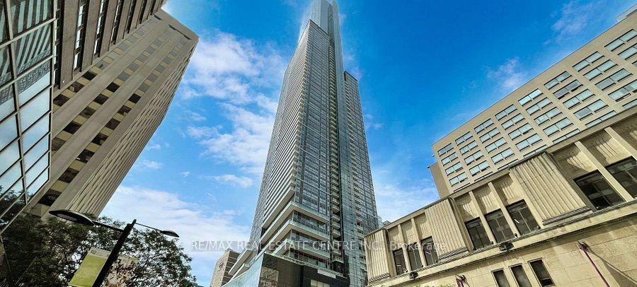 Photo of Unit 724, 386 Yonge Street