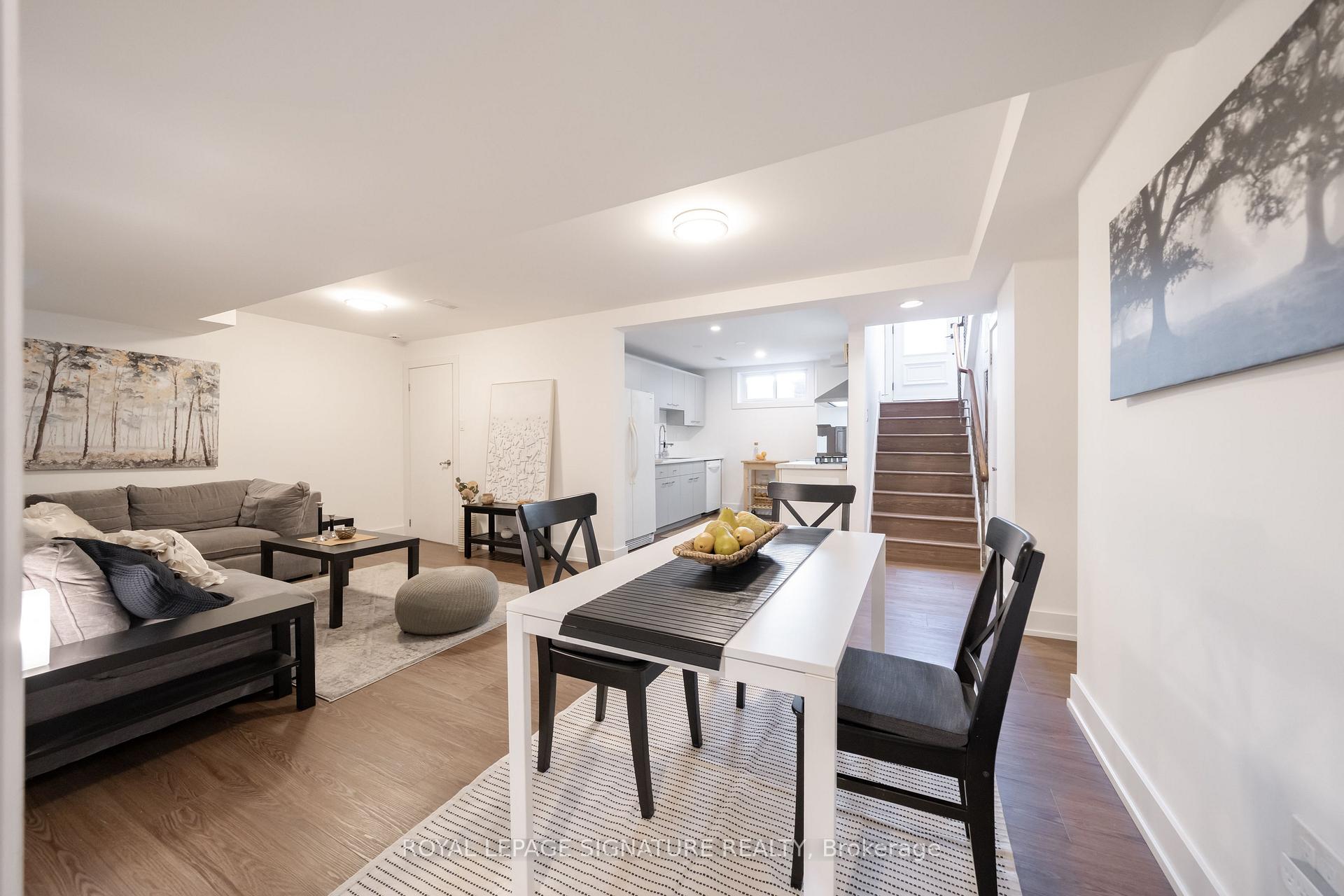 Photo 26 of 3510 Burningelm Crescent, Mississauga, Applewood — HOMEH