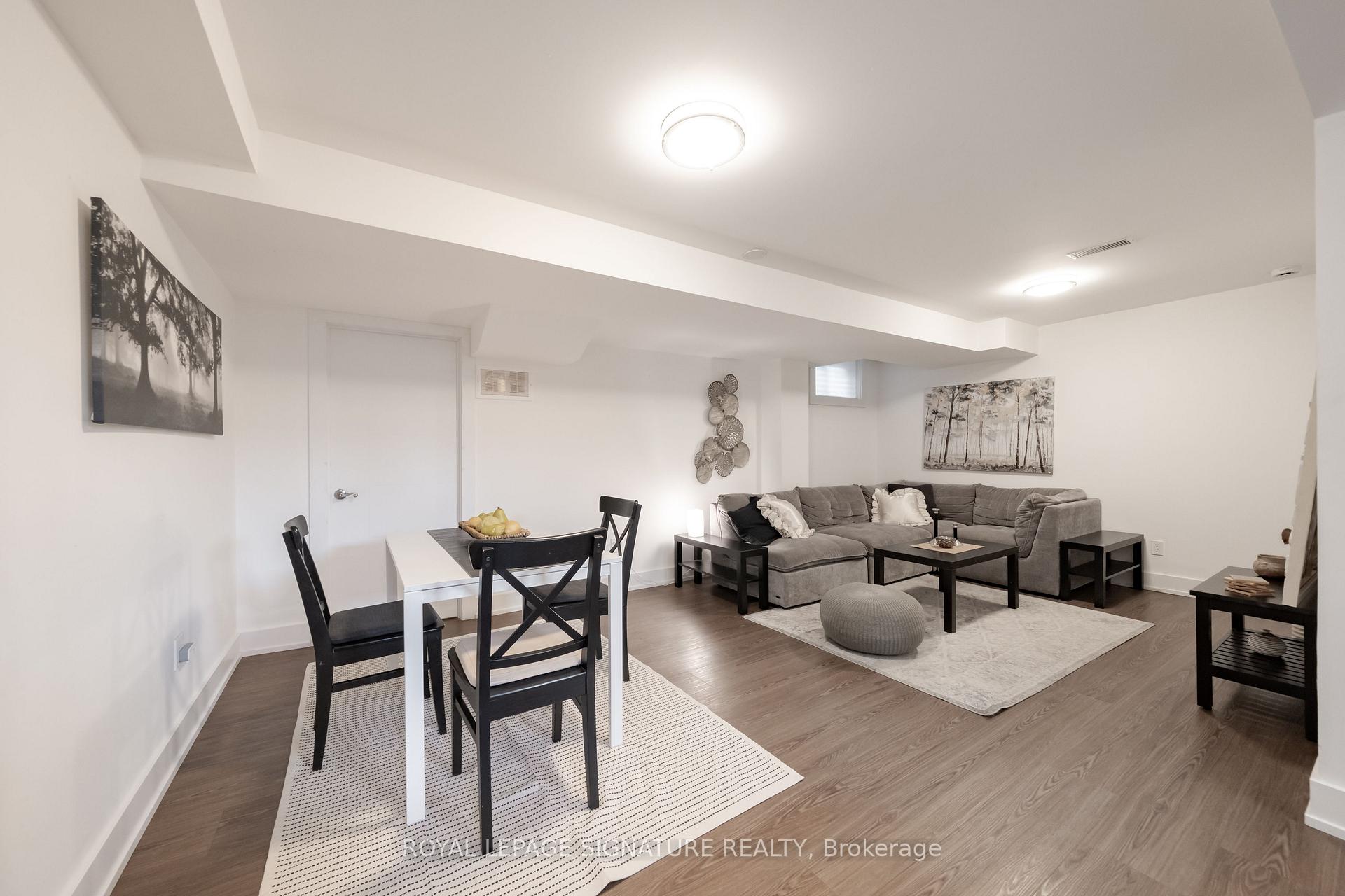 Photo 27 of 3510 Burningelm Crescent, Mississauga, Applewood — HOMEH