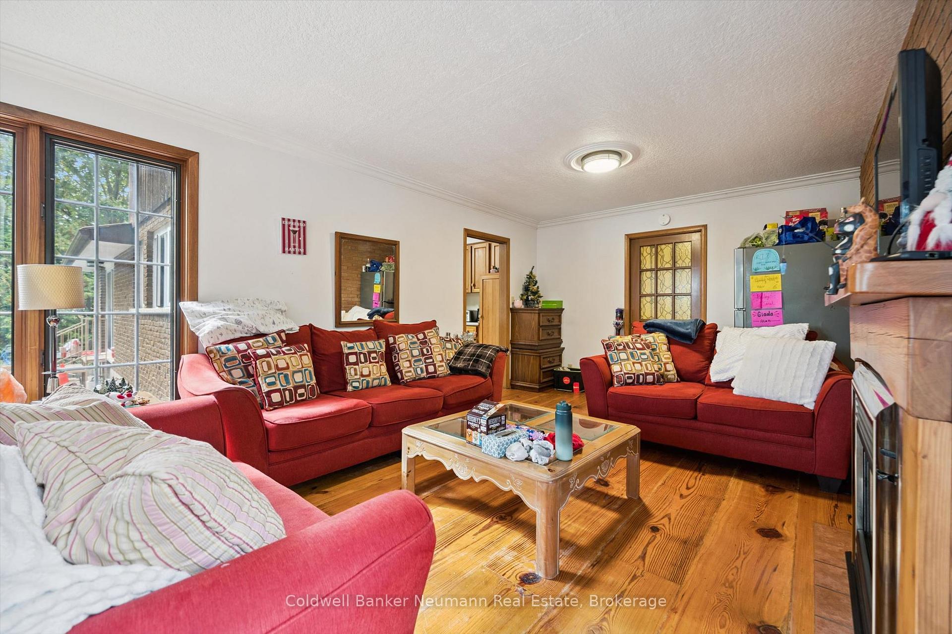 Photo 12 of 10 Skye Place, Guelph, Dovercliffe Park/Old University — HOMEH