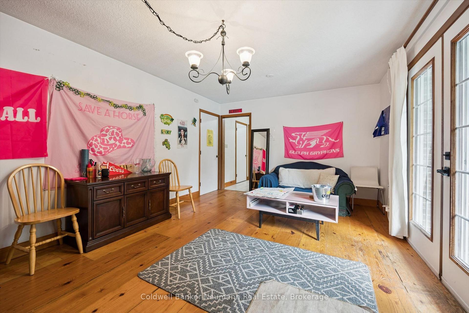 Photo 13 of 10 Skye Place, Guelph, Dovercliffe Park/Old University — HOMEH