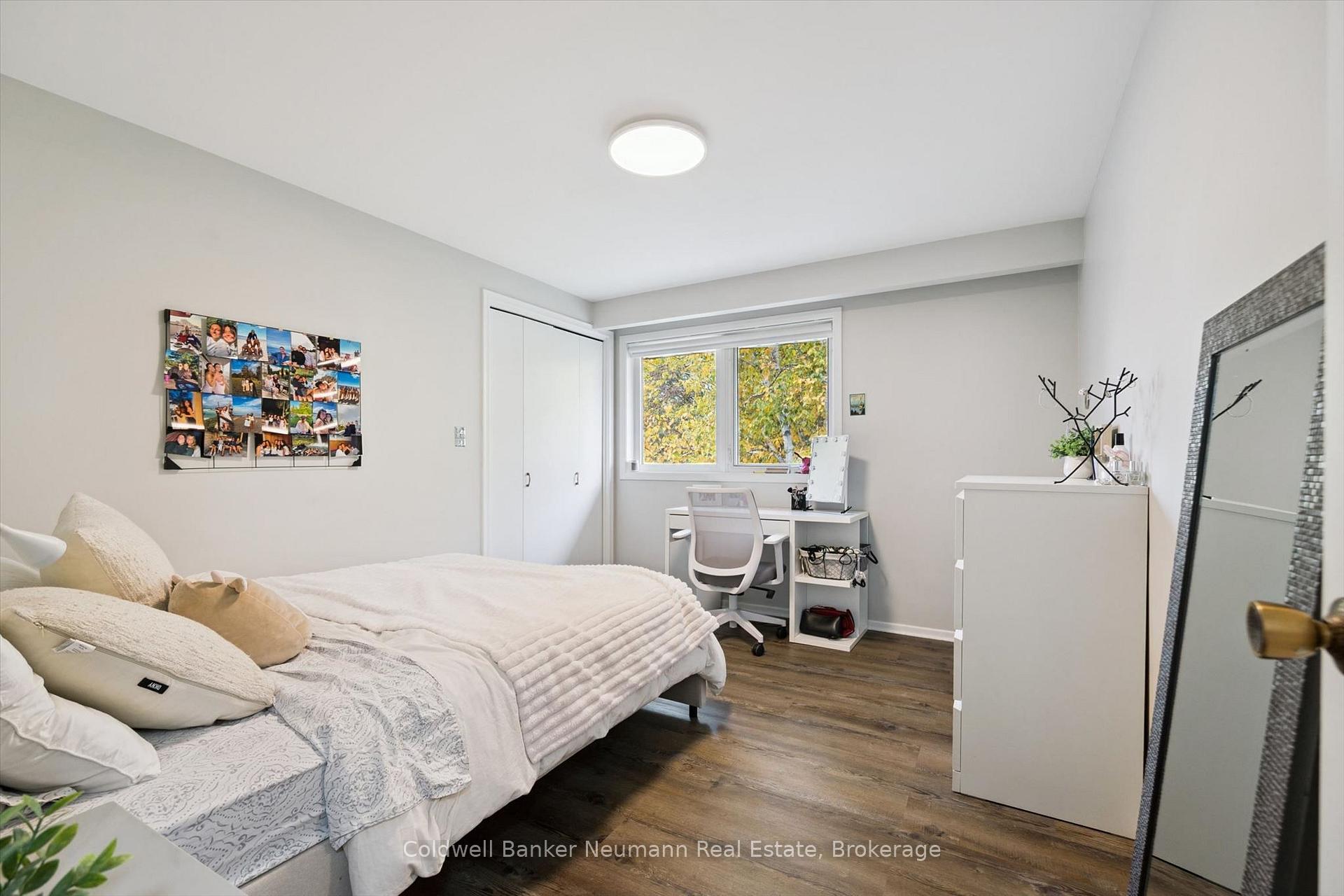 Photo 17 of 10 Skye Place, Guelph, Dovercliffe Park/Old University — HOMEH