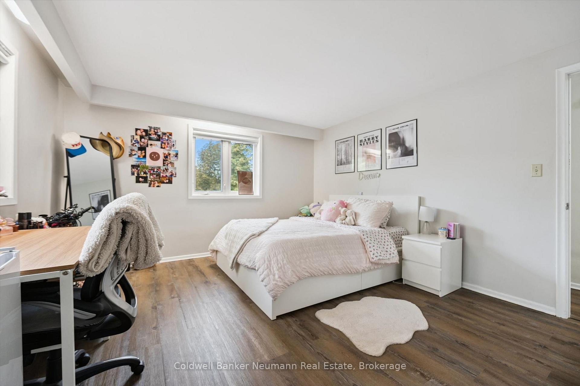 Photo 19 of 10 Skye Place, Guelph, Dovercliffe Park/Old University — HOMEH