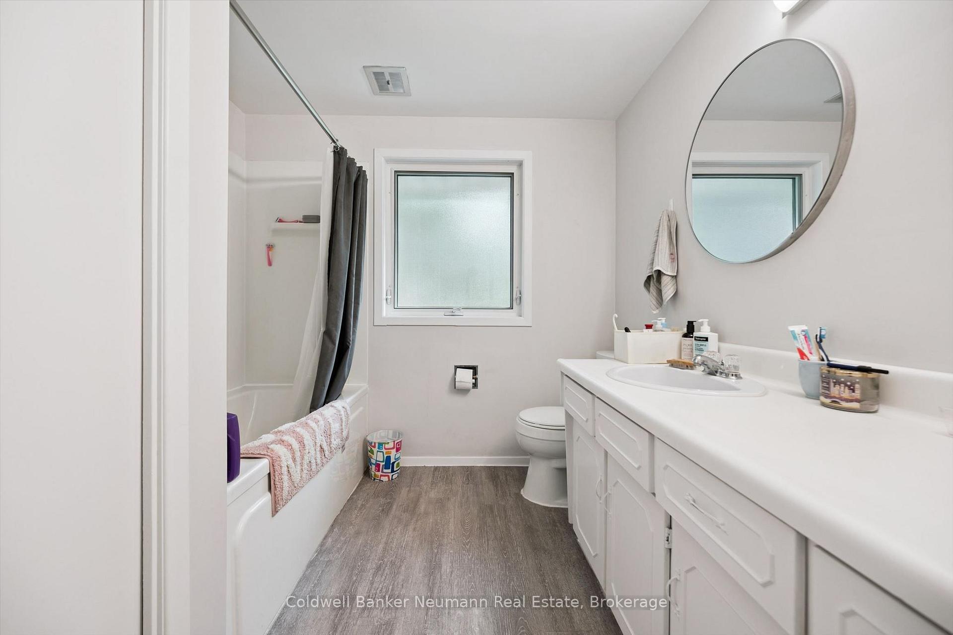 Photo 20 of 10 Skye Place, Guelph, Dovercliffe Park/Old University — HOMEH