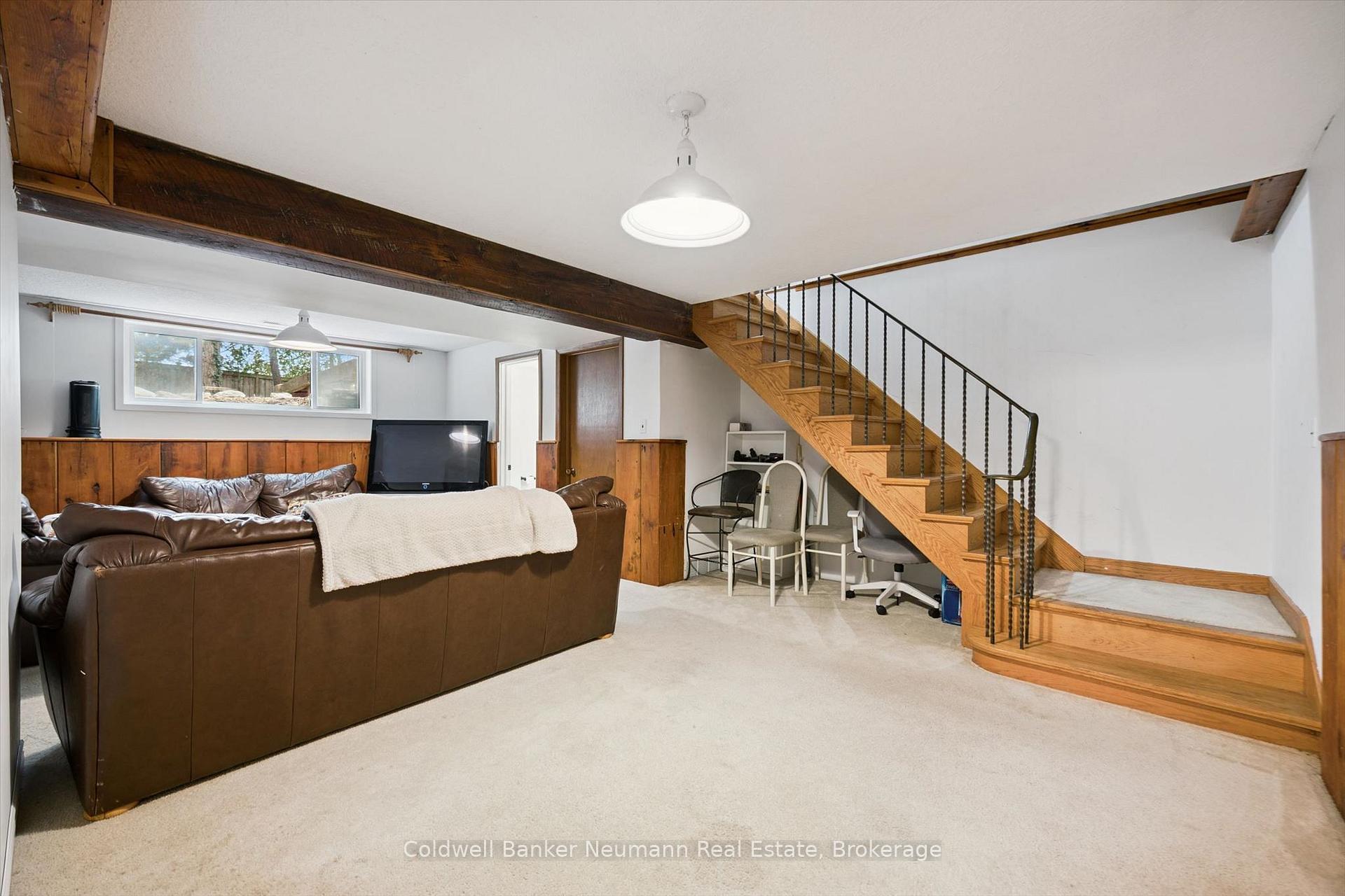 Photo 22 of 10 Skye Place, Guelph, Dovercliffe Park/Old University — HOMEH