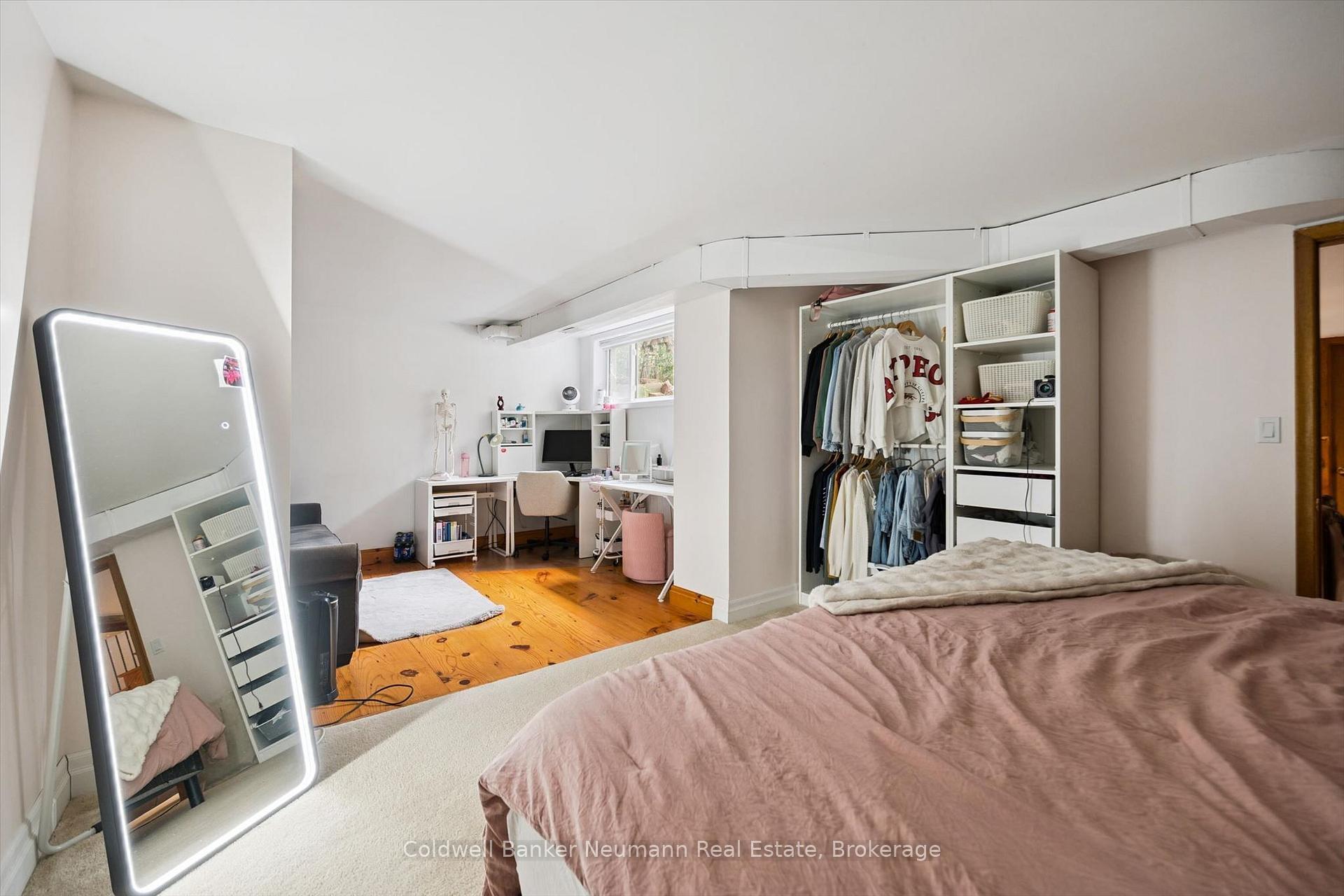 Photo 24 of 10 Skye Place, Guelph, Dovercliffe Park/Old University — HOMEH
