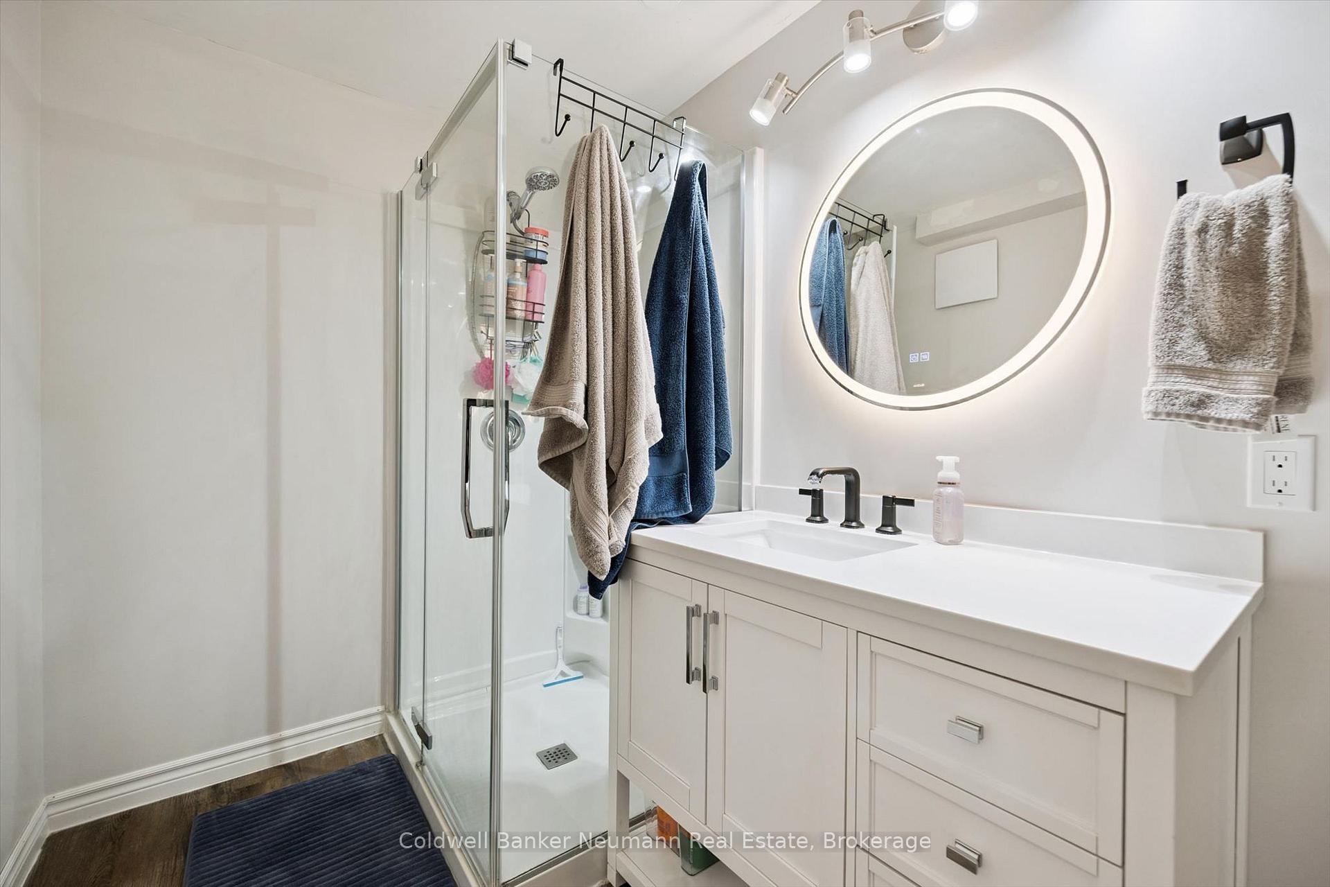 Photo 26 of 10 Skye Place, Guelph, Dovercliffe Park/Old University — HOMEH