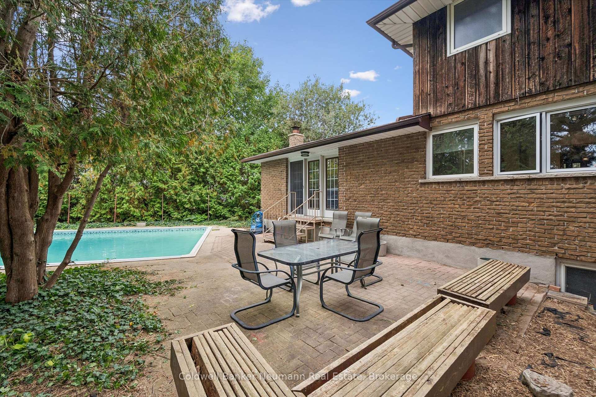 Photo 29 of 10 Skye Place, Guelph, Dovercliffe Park/Old University — HOMEH