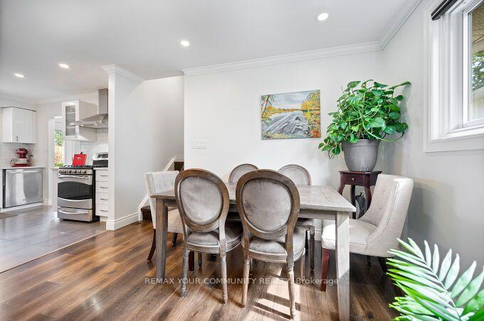 Photo 12 of 3202 Centennial Drive E, Burlington, Palmer — HOMEH