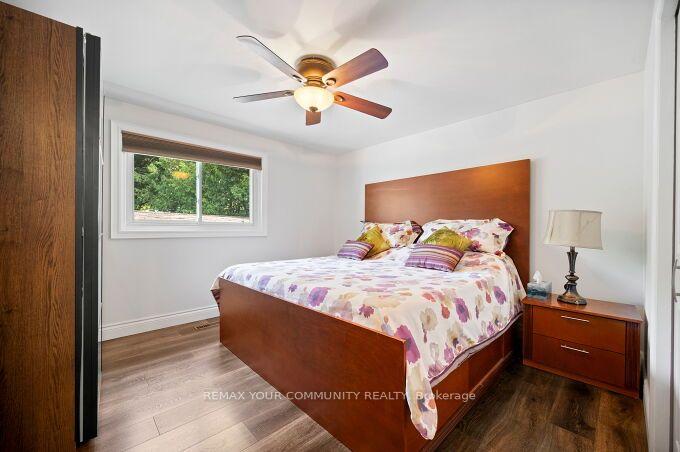 Photo 18 of 3202 Centennial Drive E, Burlington, Palmer — HOMEH