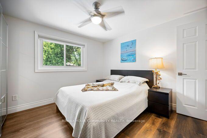 Photo 21 of 3202 Centennial Drive E, Burlington, Palmer — HOMEH