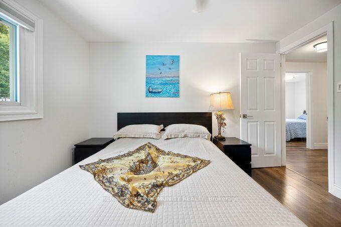 Photo 22 of 3202 Centennial Drive E, Burlington, Palmer — HOMEH