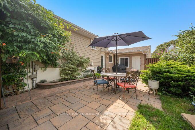 Photo 43 of 3202 Centennial Drive E, Burlington, Palmer — HOMEH