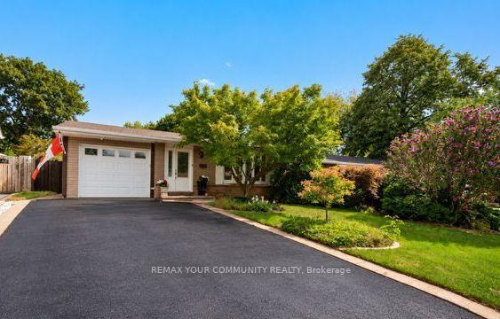 Photo 5 of 3202 Centennial Drive E, Burlington, Palmer — HOMEH