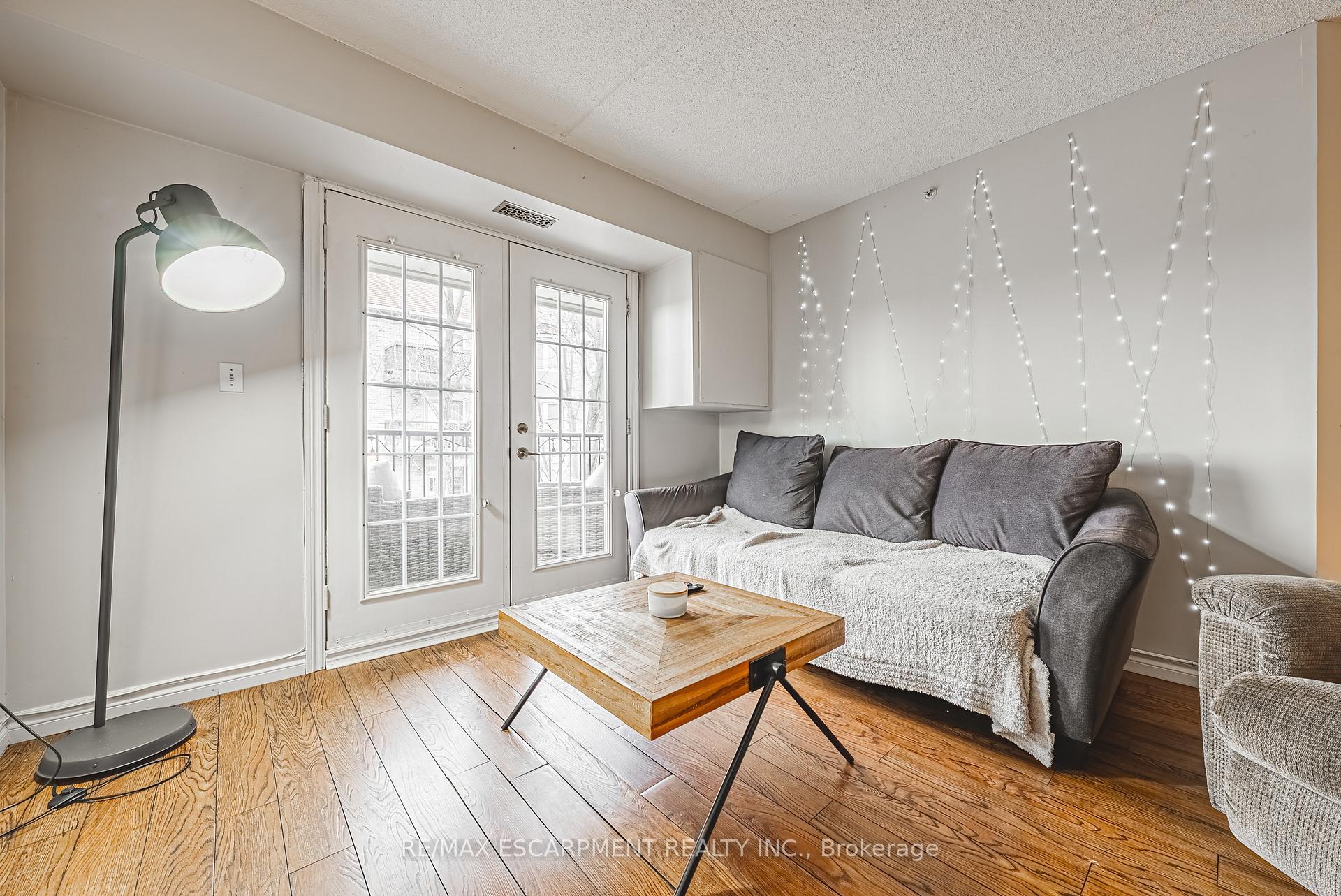 Photo 4 of Unit 313, 1451 Walkers Line, Burlington, Tansley — HOMEH