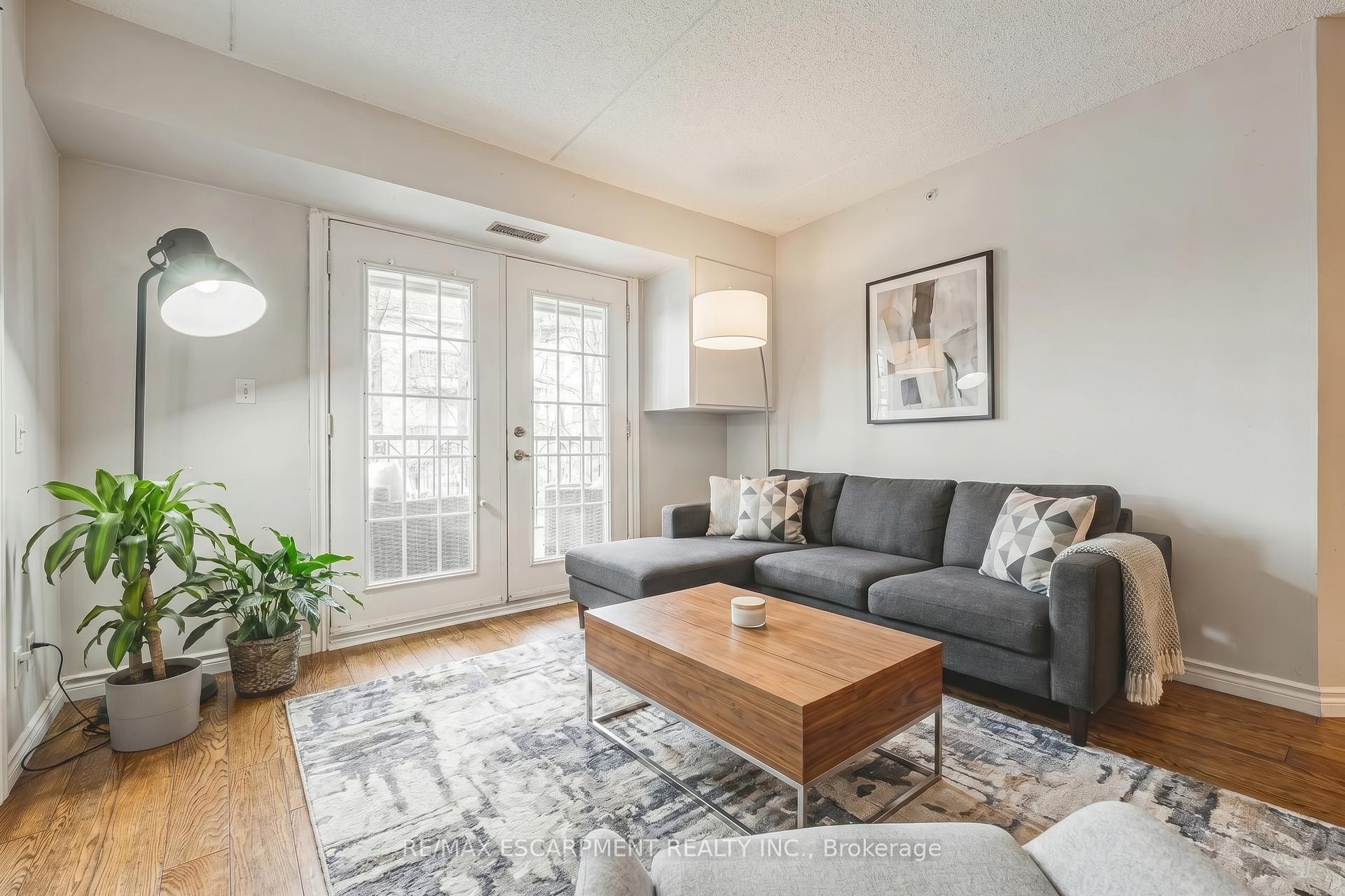 Photo 5 of Unit 313, 1451 Walkers Line, Burlington, Tansley — HOMEH