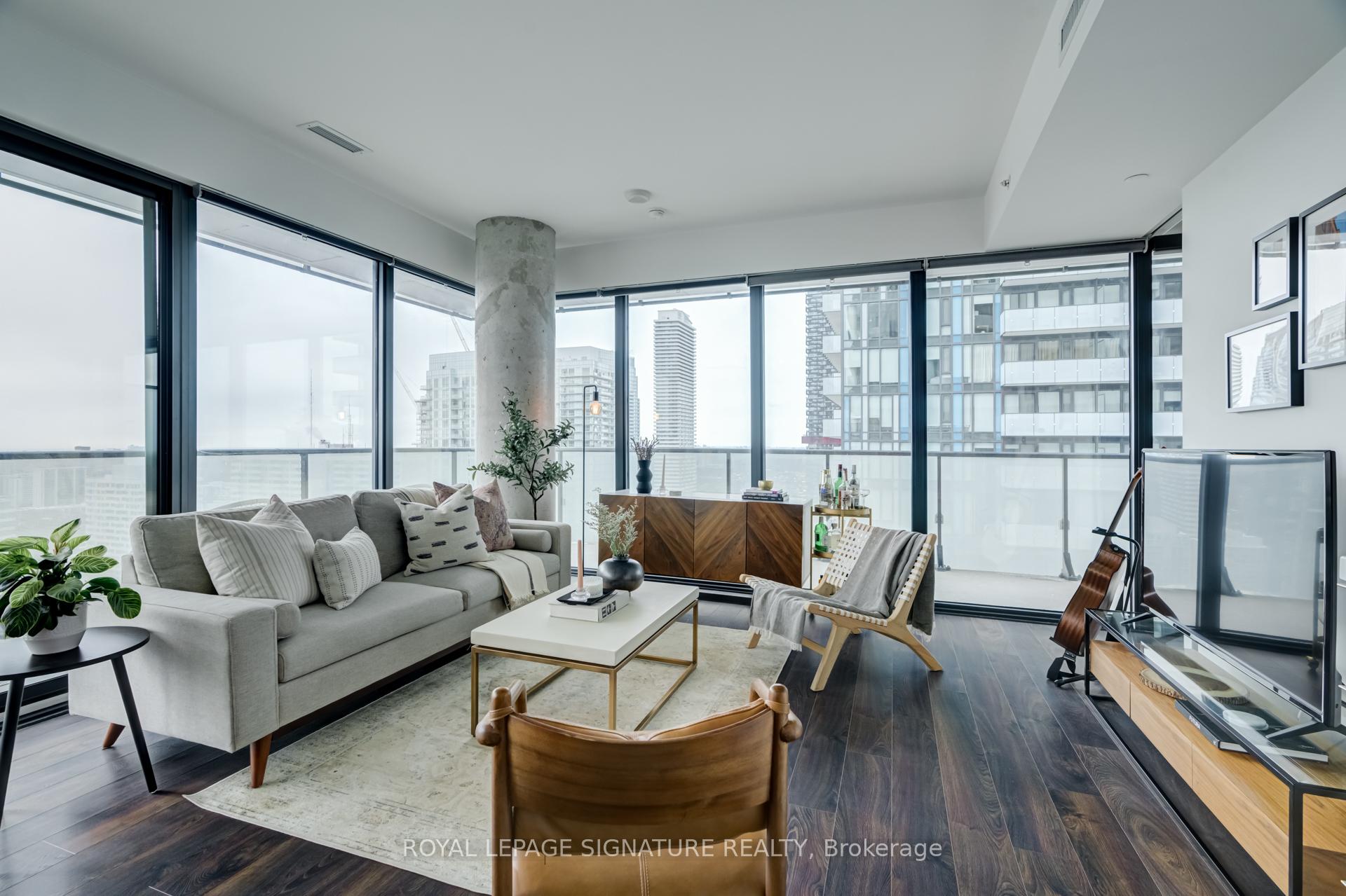 Photo 9 of Unit 2710, 185 Roehampton Avenue, Toronto, Mount Pleasant West — HOMEH