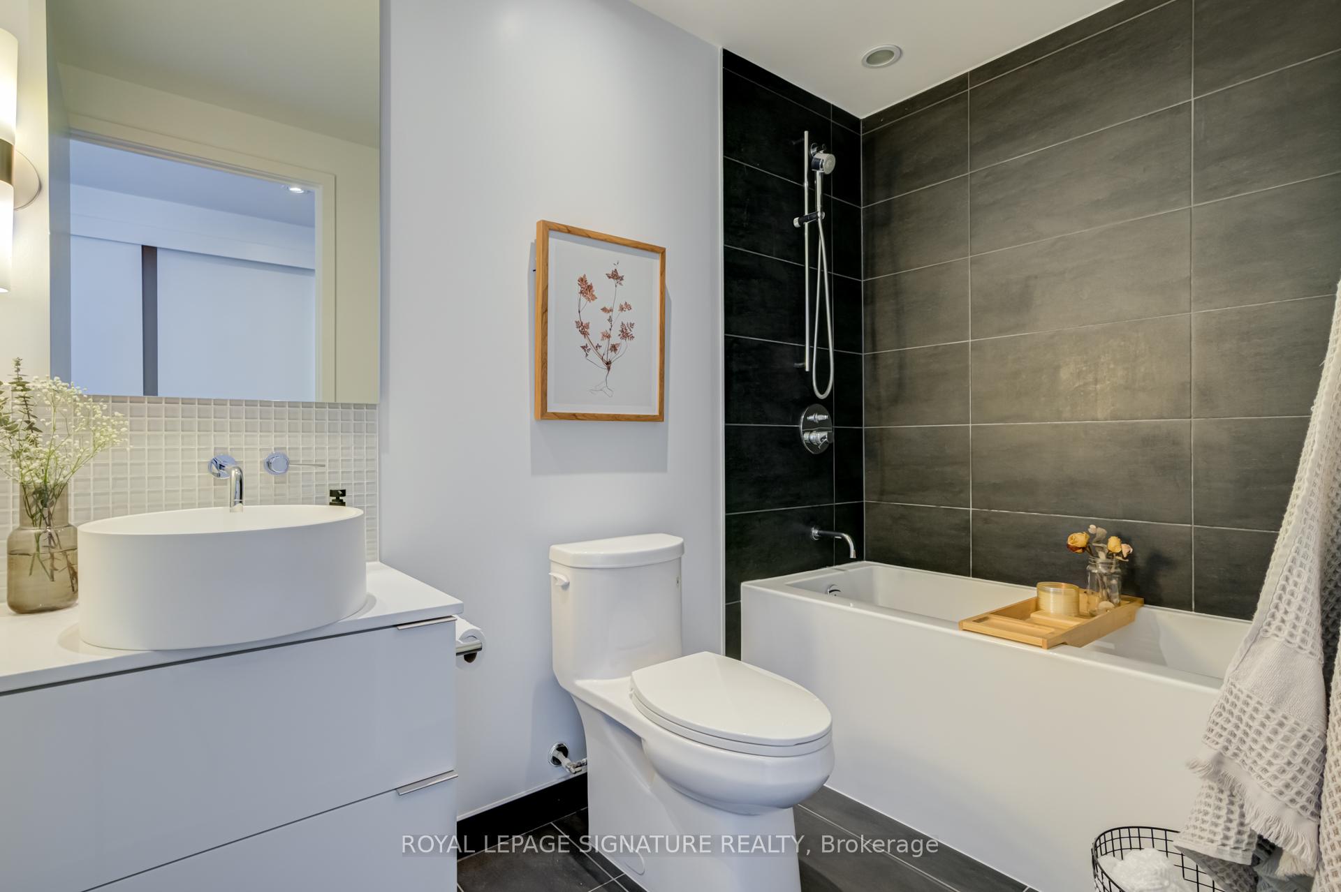 Photo 29 of Unit 2710, 185 Roehampton Avenue, Toronto, Mount Pleasant West — HOMEH