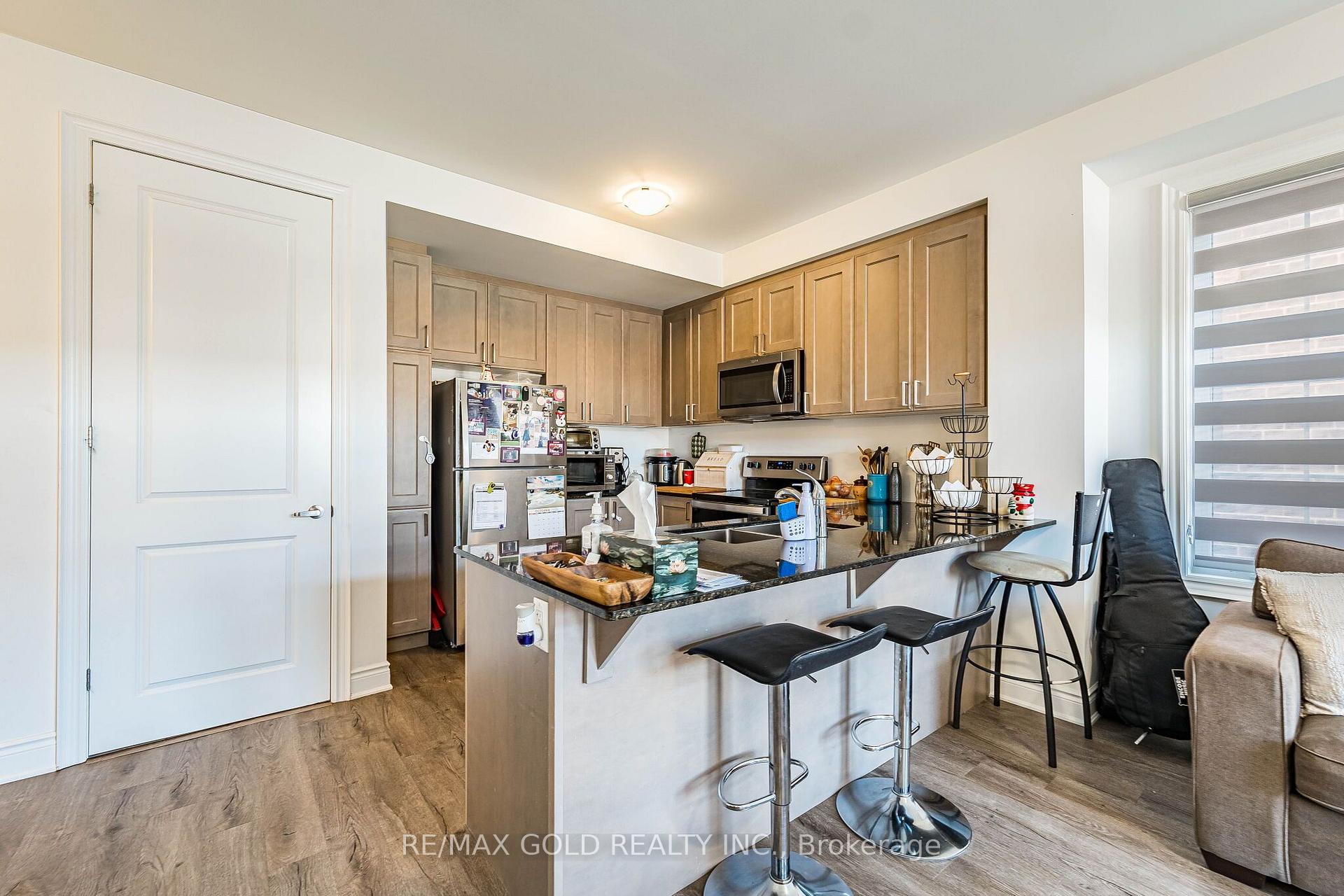 Photo 17 of 13 Keppel Circle, Brampton, Northwest Brampton — HOMEH