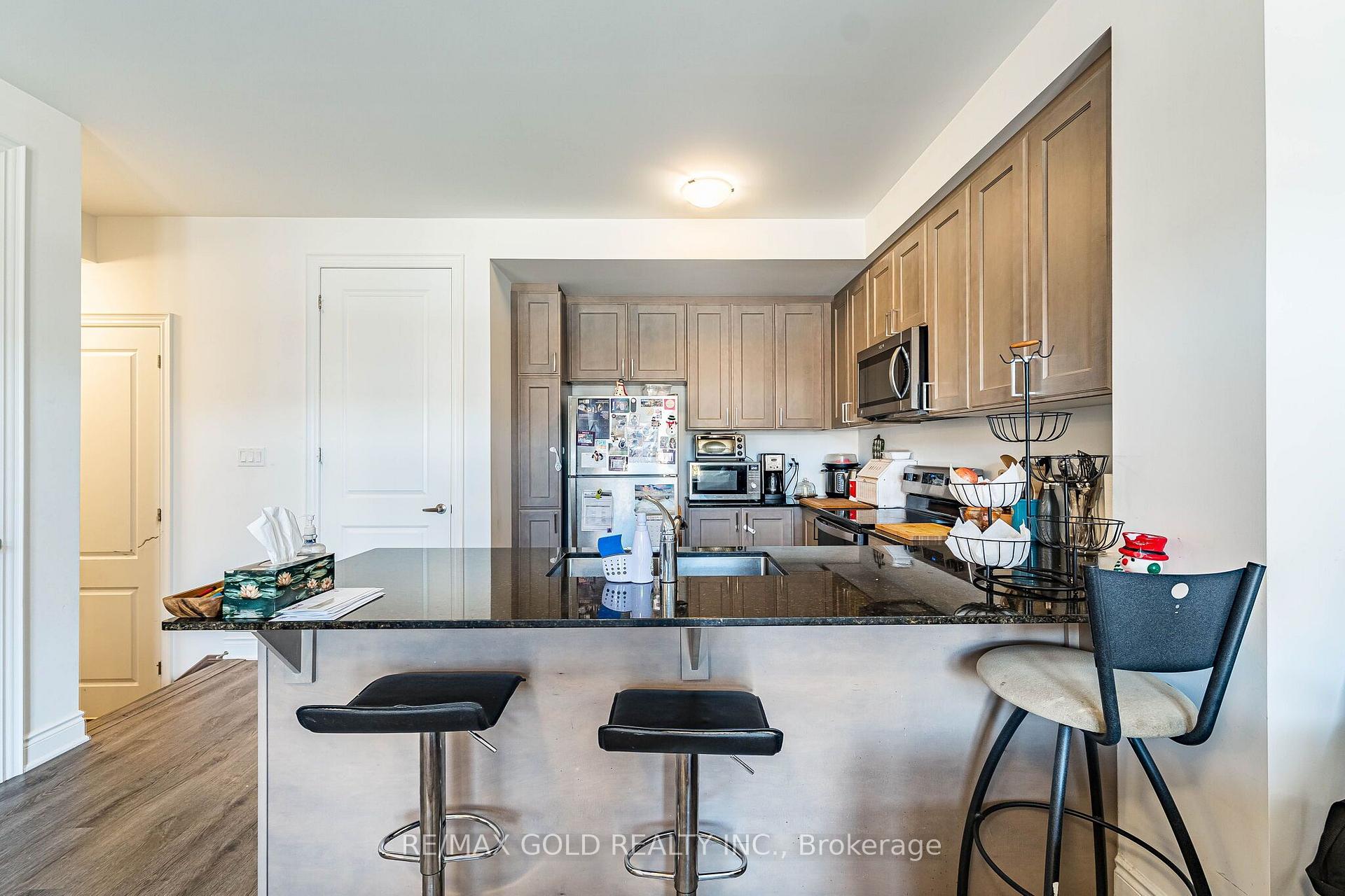 Photo 18 of 13 Keppel Circle, Brampton, Northwest Brampton — HOMEH