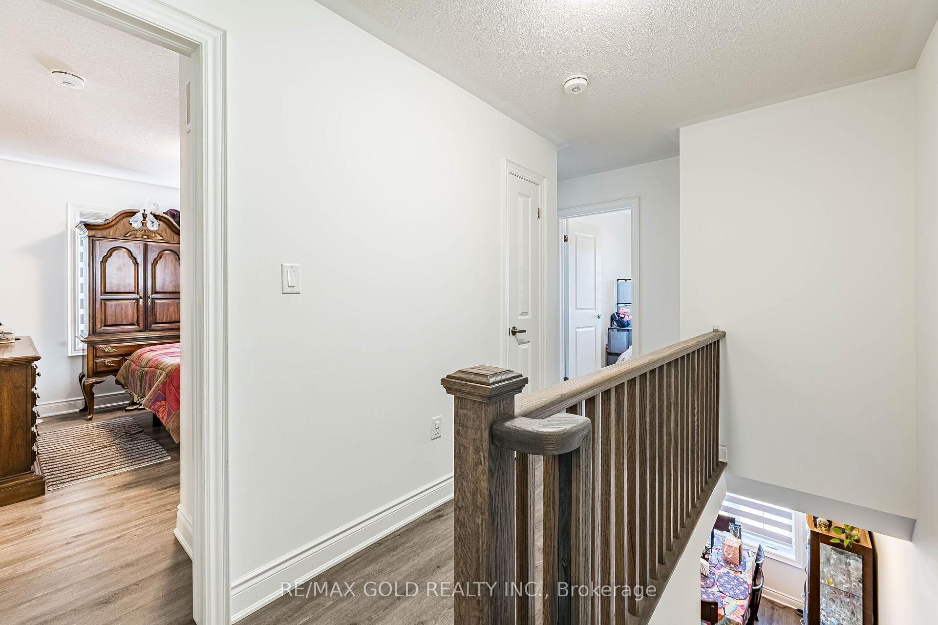 Photo 28 of 13 Keppel Circle, Brampton, Northwest Brampton — HOMEH