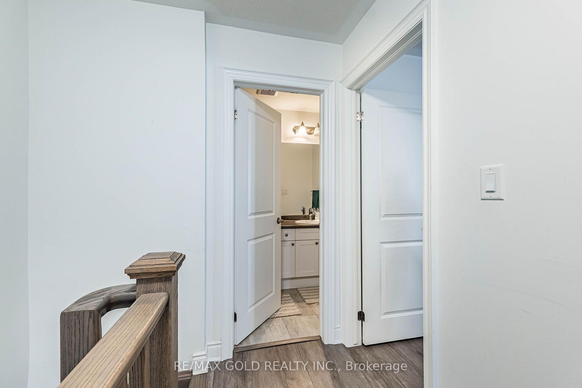 Photo 38 of 13 Keppel Circle, Brampton, Northwest Brampton — HOMEH