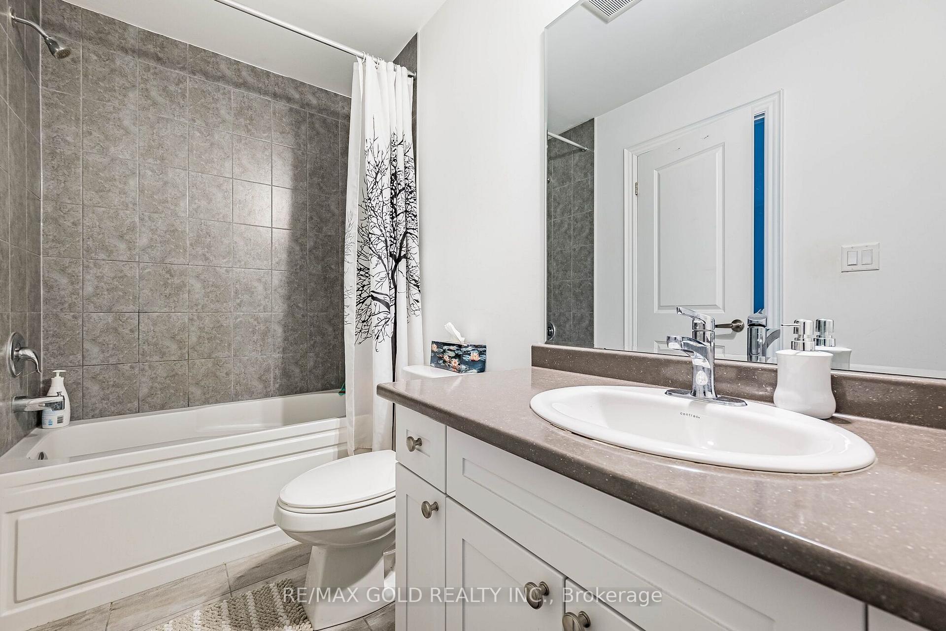 Photo 40 of 13 Keppel Circle, Brampton, Northwest Brampton — HOMEH