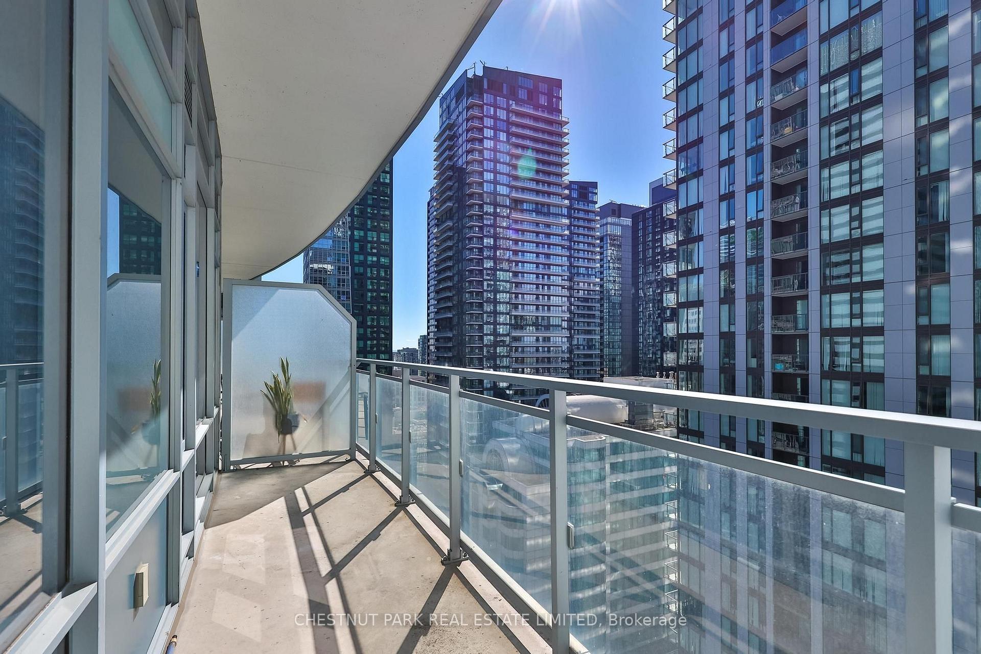 Photo 15 of Unit 2401, 21 Widmer Street, Toronto, Waterfront Communities — HOMEH