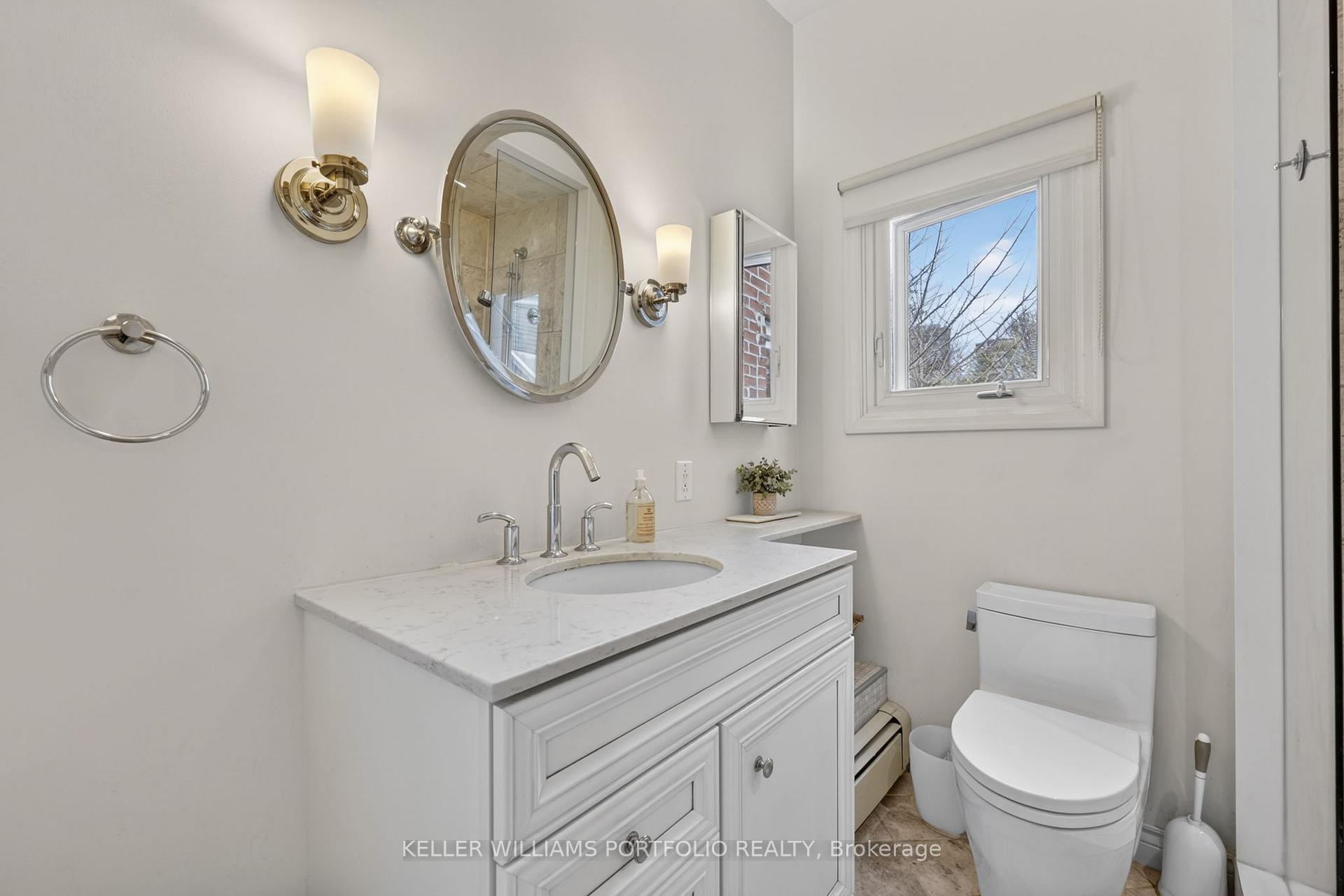 Photo 24 of 24 Bishop Street, Toronto, The Annex — HOMEH
