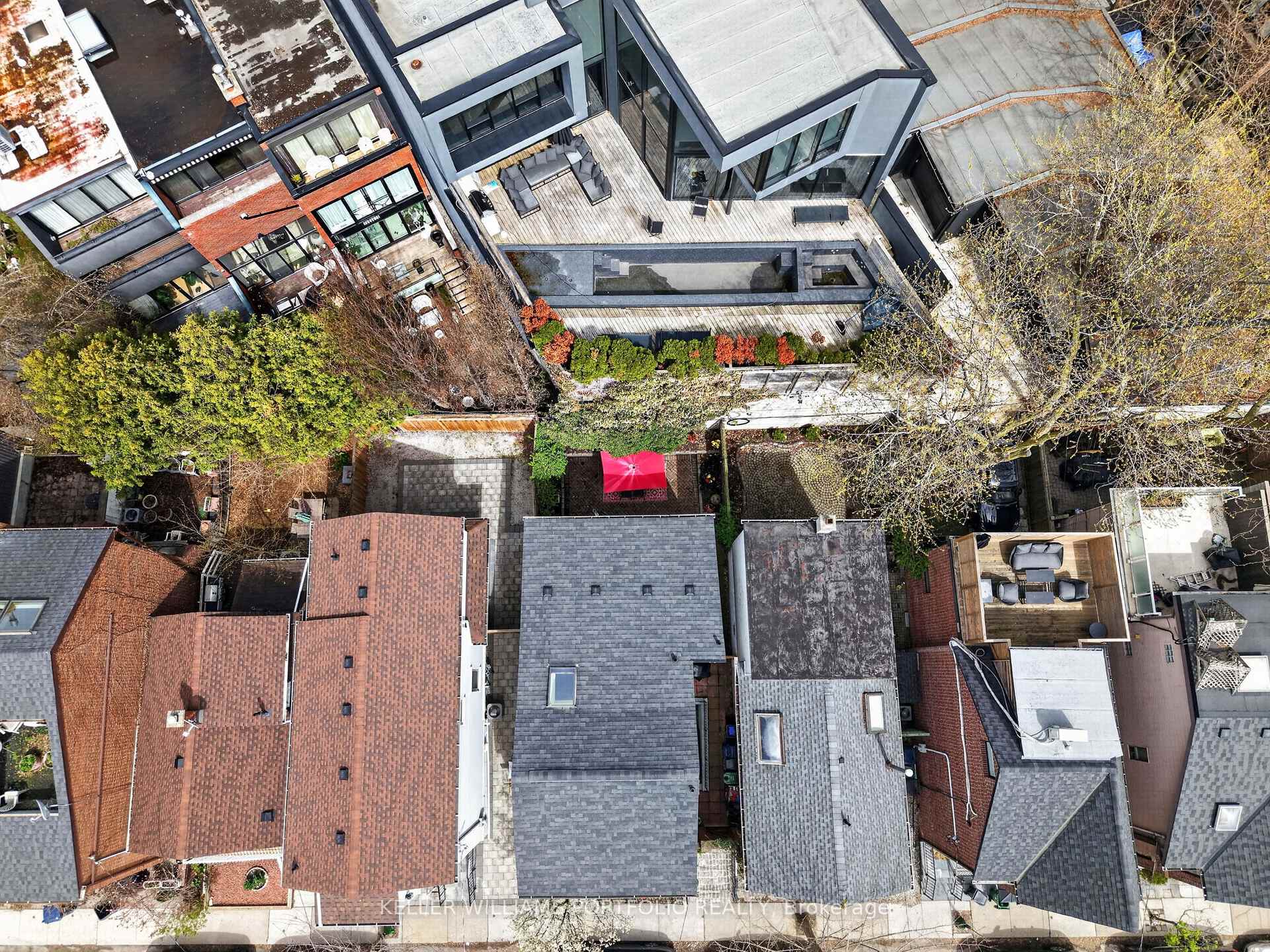 Photo 39 of 24 Bishop Street, Toronto, The Annex — HOMEH