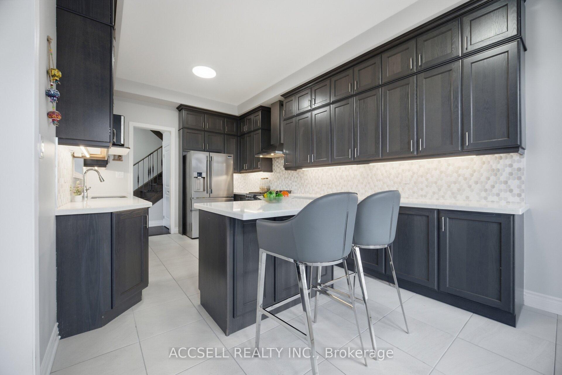 Photo 9 of 15271 Danby Road, Halton Hills, Georgetown — HOMEH