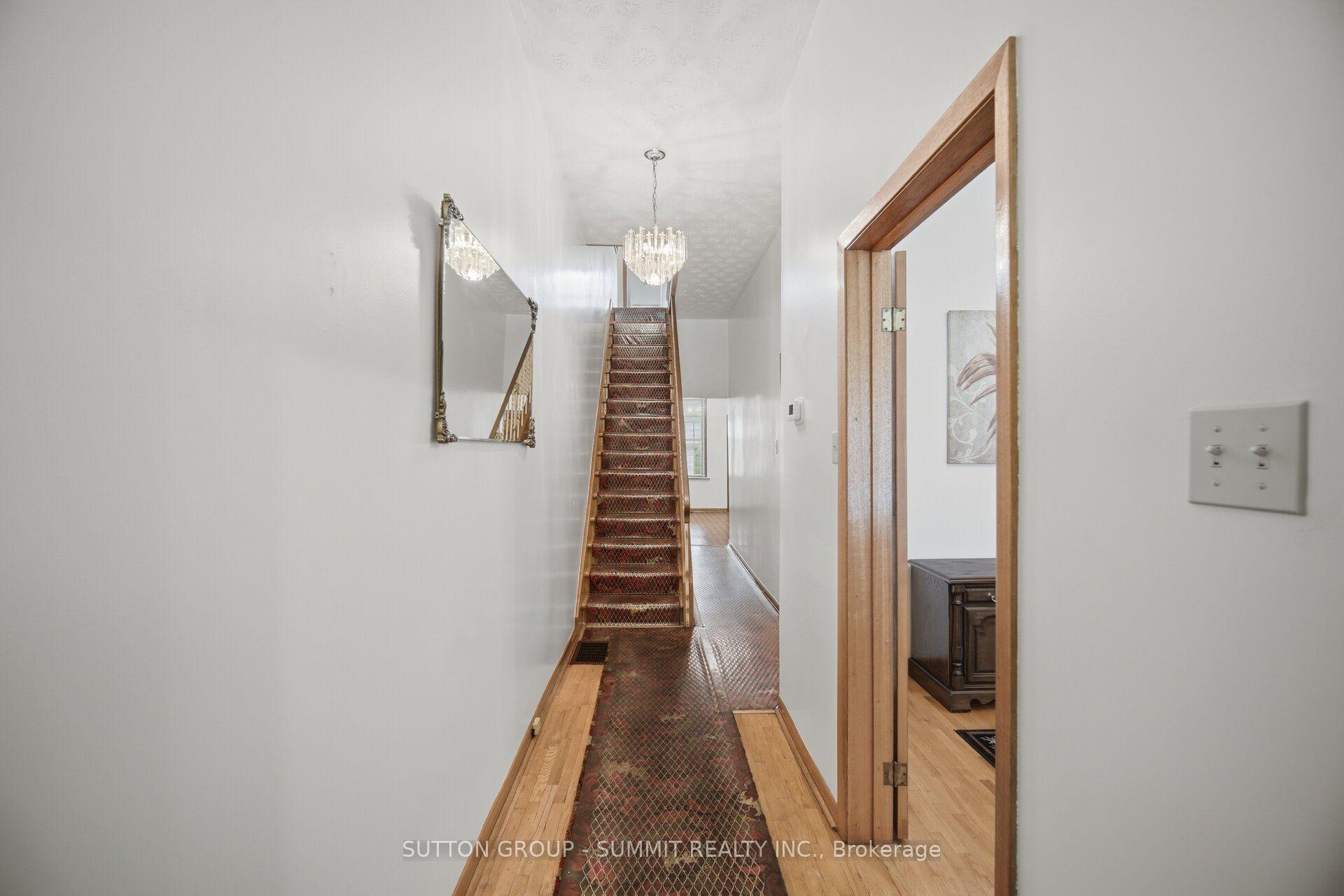 Photo 6 of 28 Symington Avenue, Toronto, Dovercourt-Wallace Emerson-Junction — HOMEH