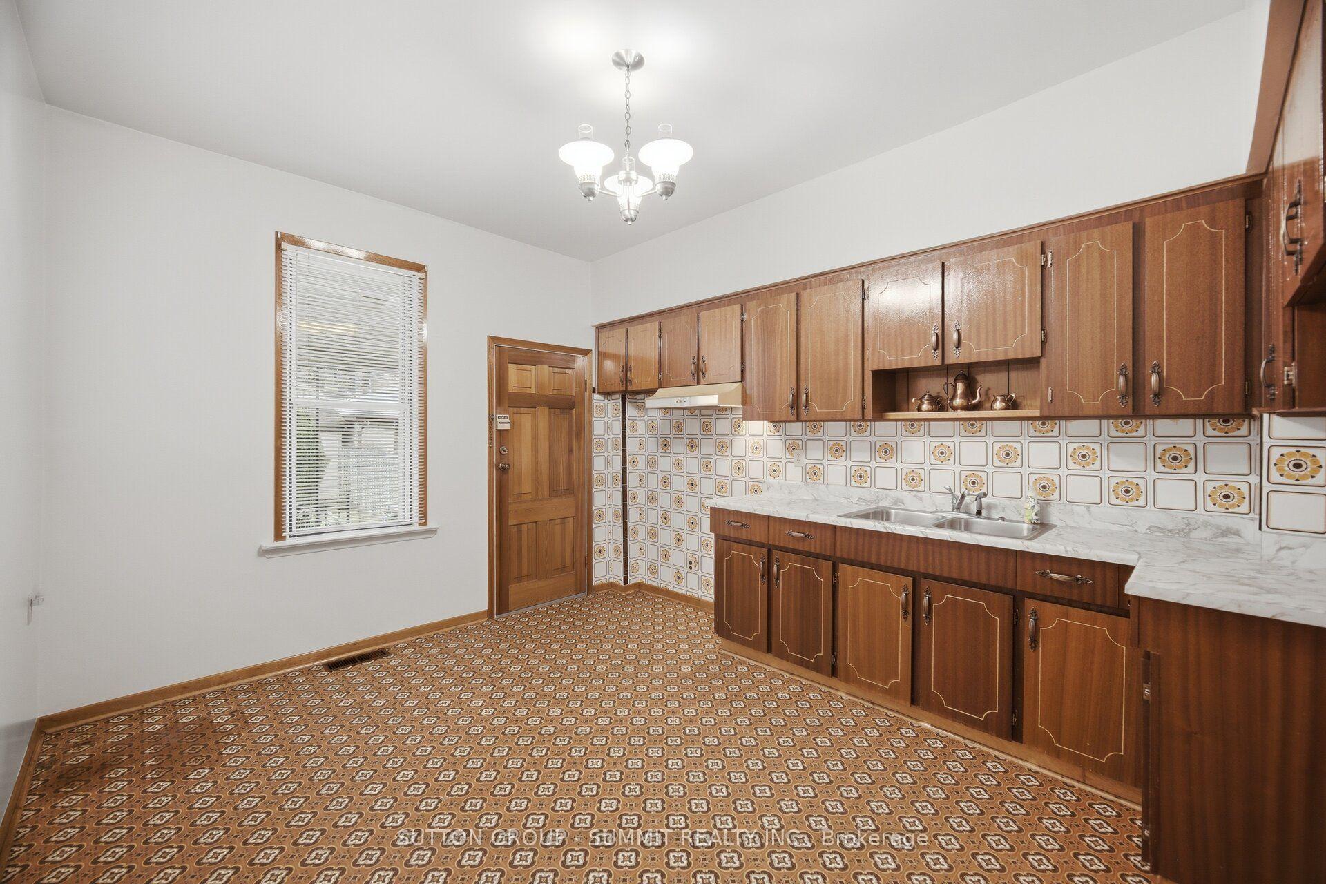 Photo 13 of 28 Symington Avenue, Toronto, Dovercourt-Wallace Emerson-Junction — HOMEH
