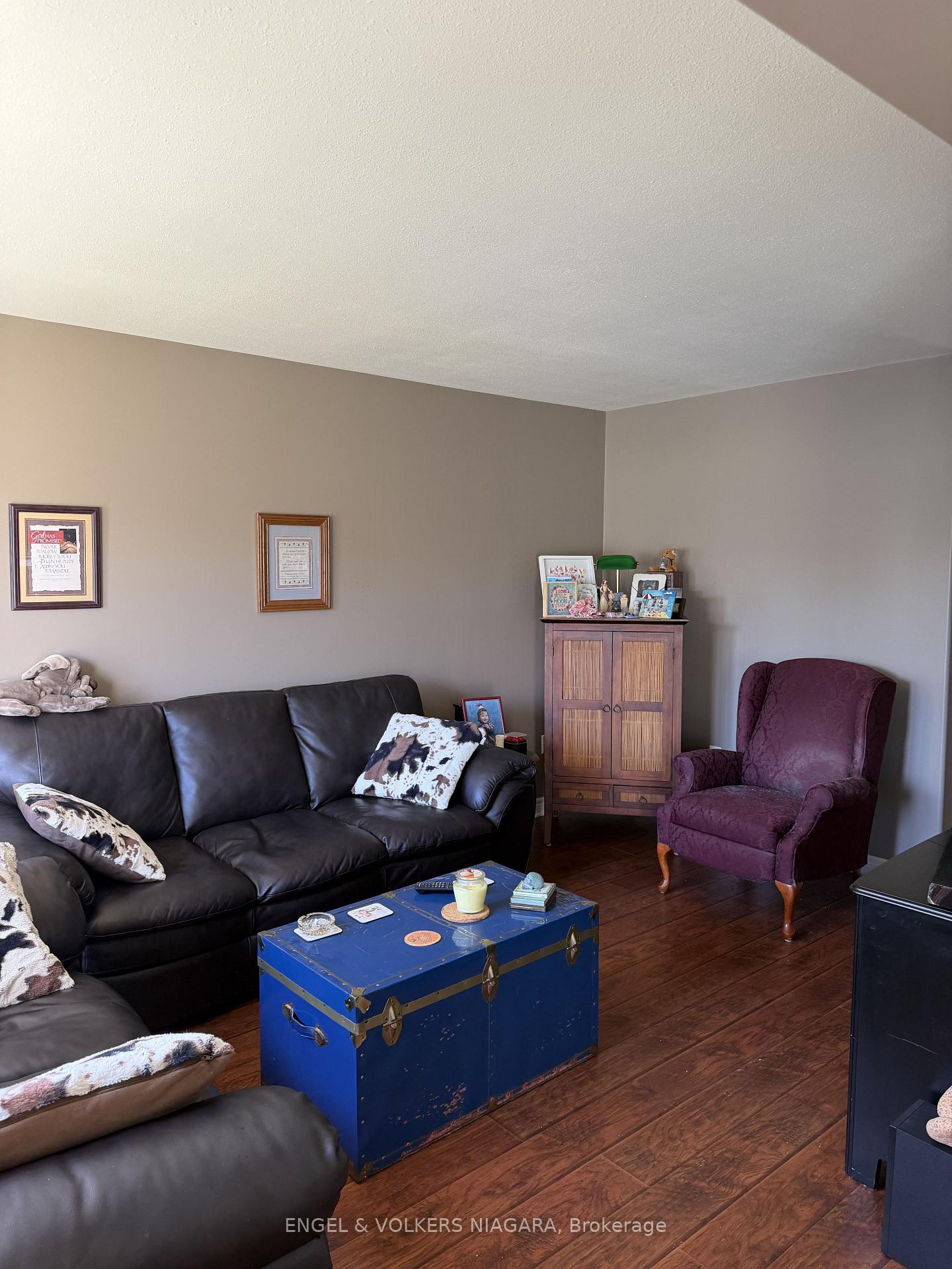 Photo 7 of 7714 Cortina Crescent, Niagara Falls, Ascot — HOMEH