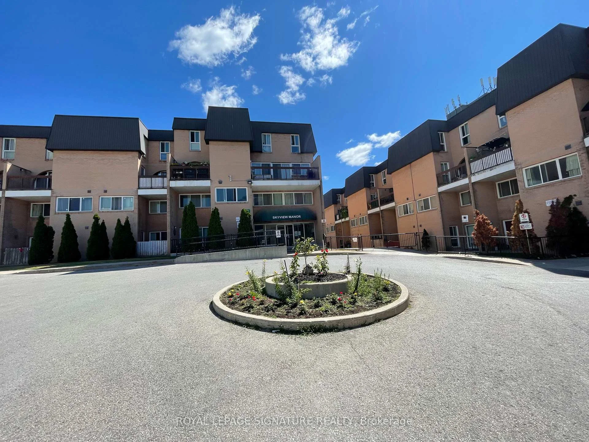 Photo of Unit 1084, 100 Mornelle Court