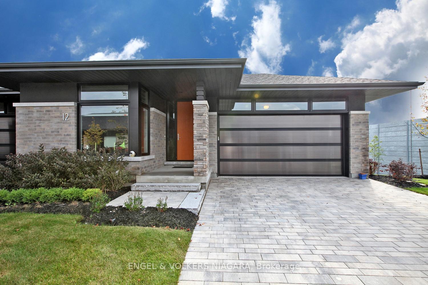 Photo 2 of Unit 12, 7276 Optimist Lane, Niagara Falls, Morrison — HOMEH
