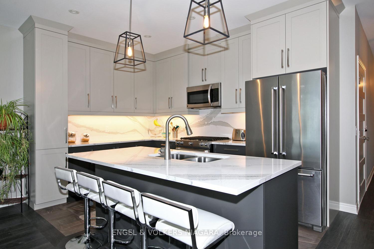 Photo 13 of Unit 12, 7276 Optimist Lane, Niagara Falls, Morrison — HOMEH