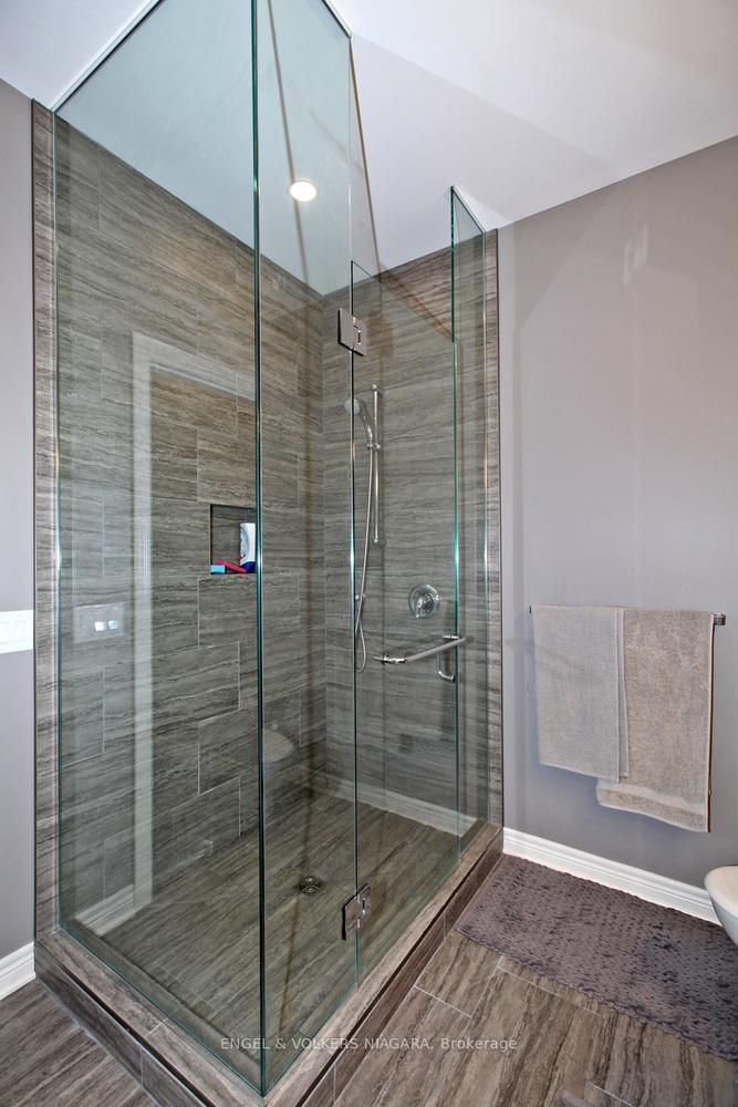 Photo 19 of Unit 12, 7276 Optimist Lane, Niagara Falls, Morrison — HOMEH