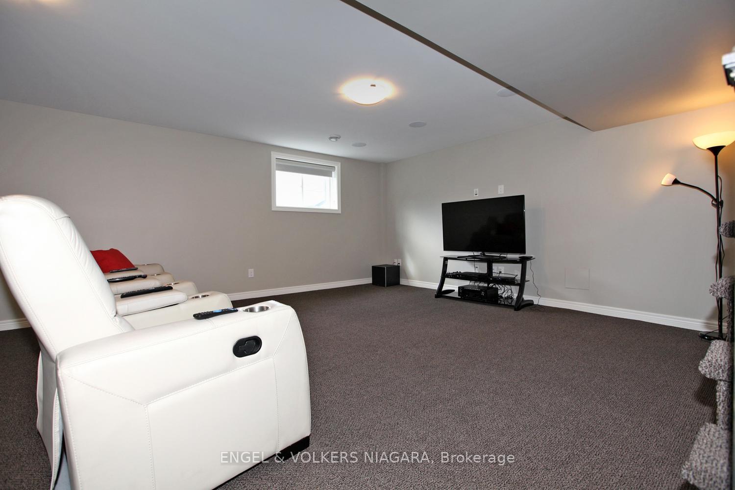 Photo 25 of Unit 12, 7276 Optimist Lane, Niagara Falls, Morrison — HOMEH