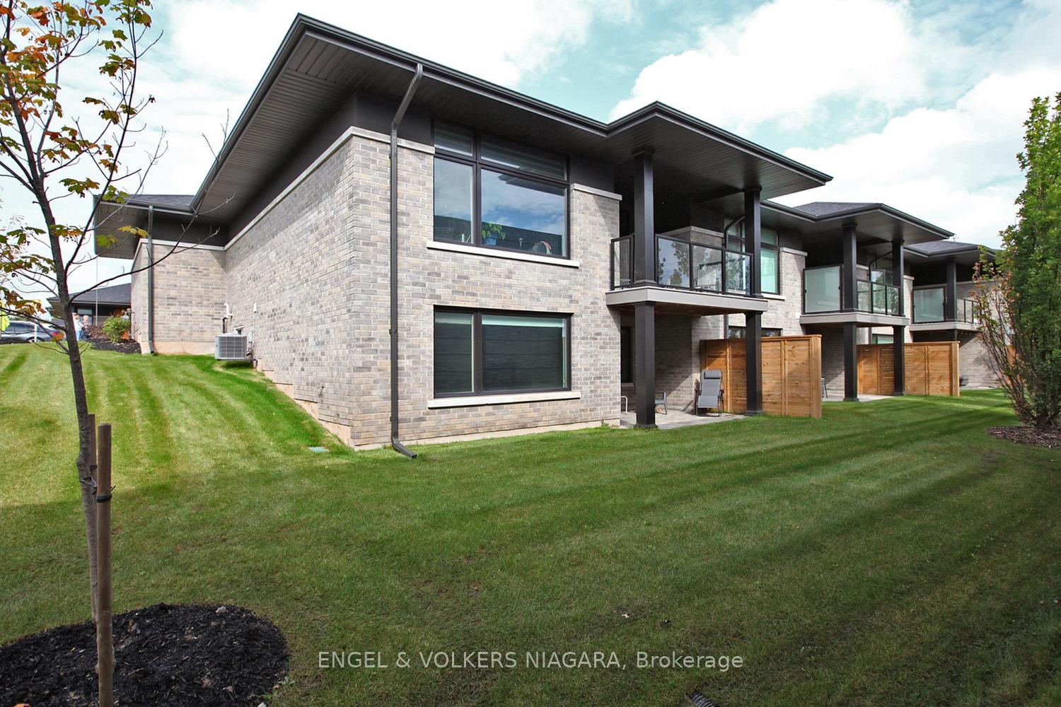 Photo 32 of Unit 12, 7276 Optimist Lane, Niagara Falls, Morrison — HOMEH