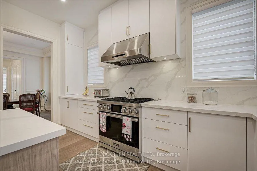 Photo 7 of 1 John Anthony Drive, Markham, Victoria Square — HOMEH