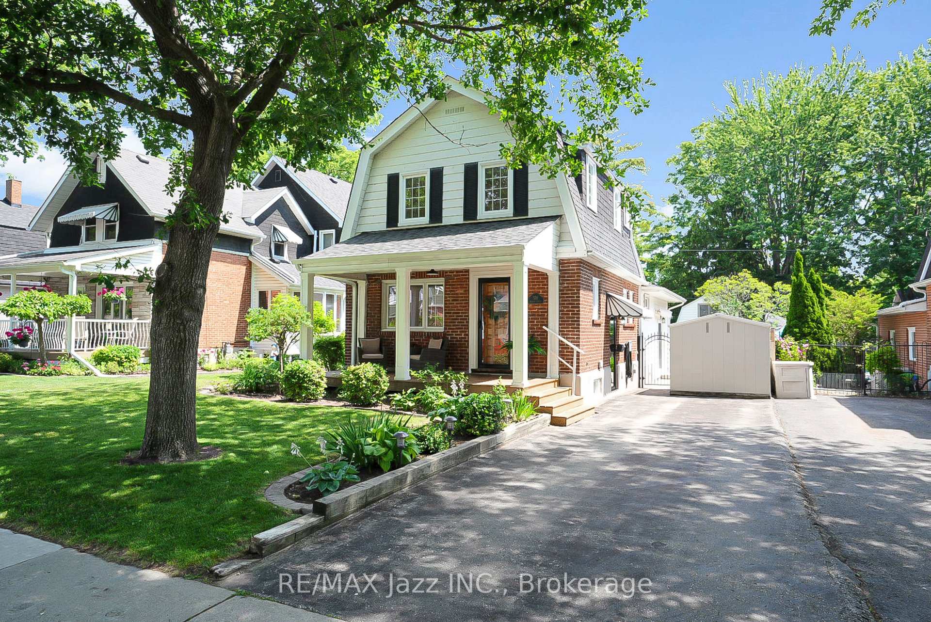 Photo of 559 Masson Street