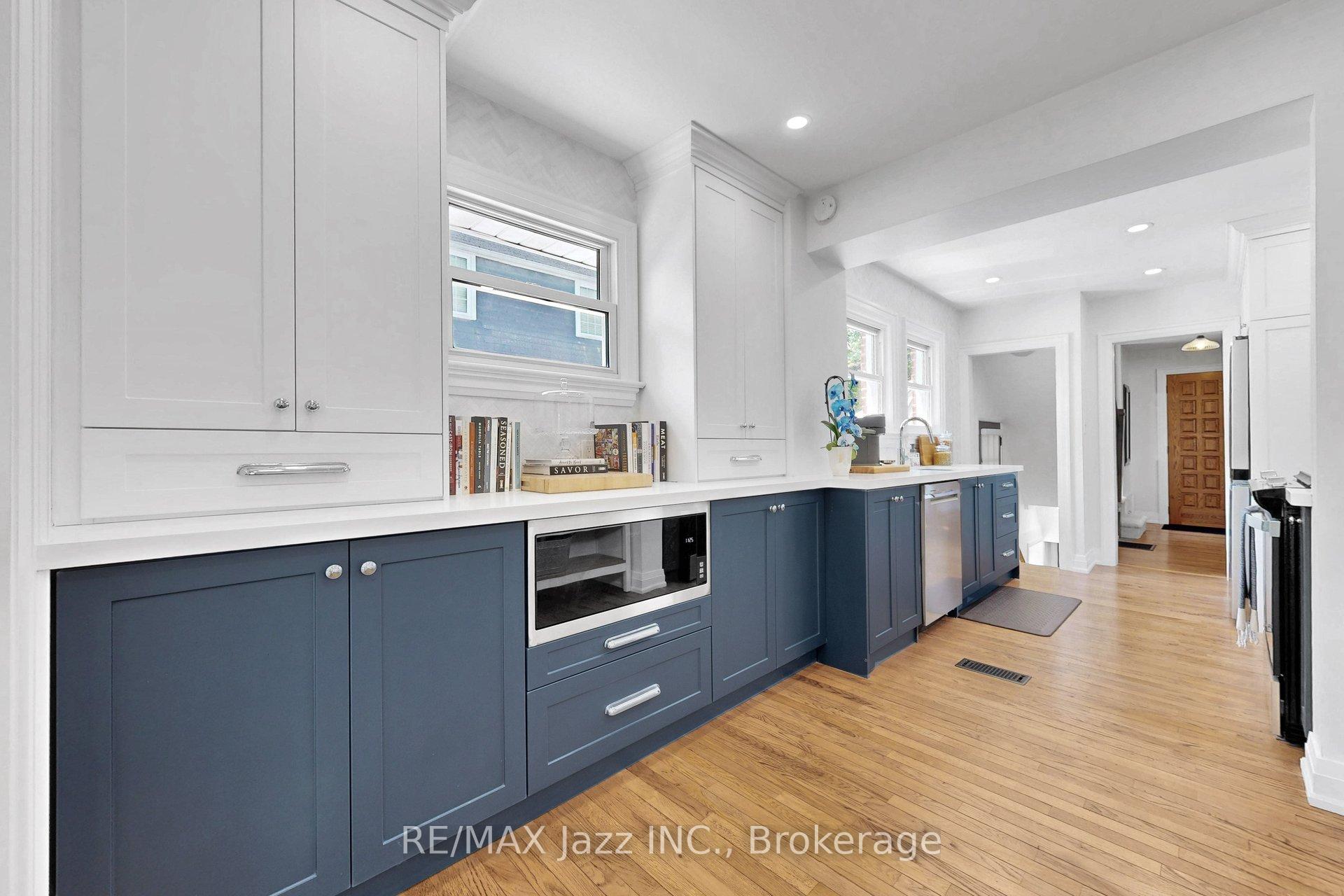 Photo 11 of 559 Masson Street, Oshawa, O'Neill — HOMEH