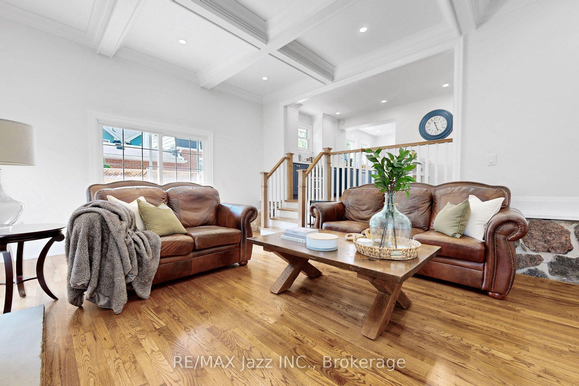 Photo 13 of 559 Masson Street, Oshawa, O'Neill — HOMEH